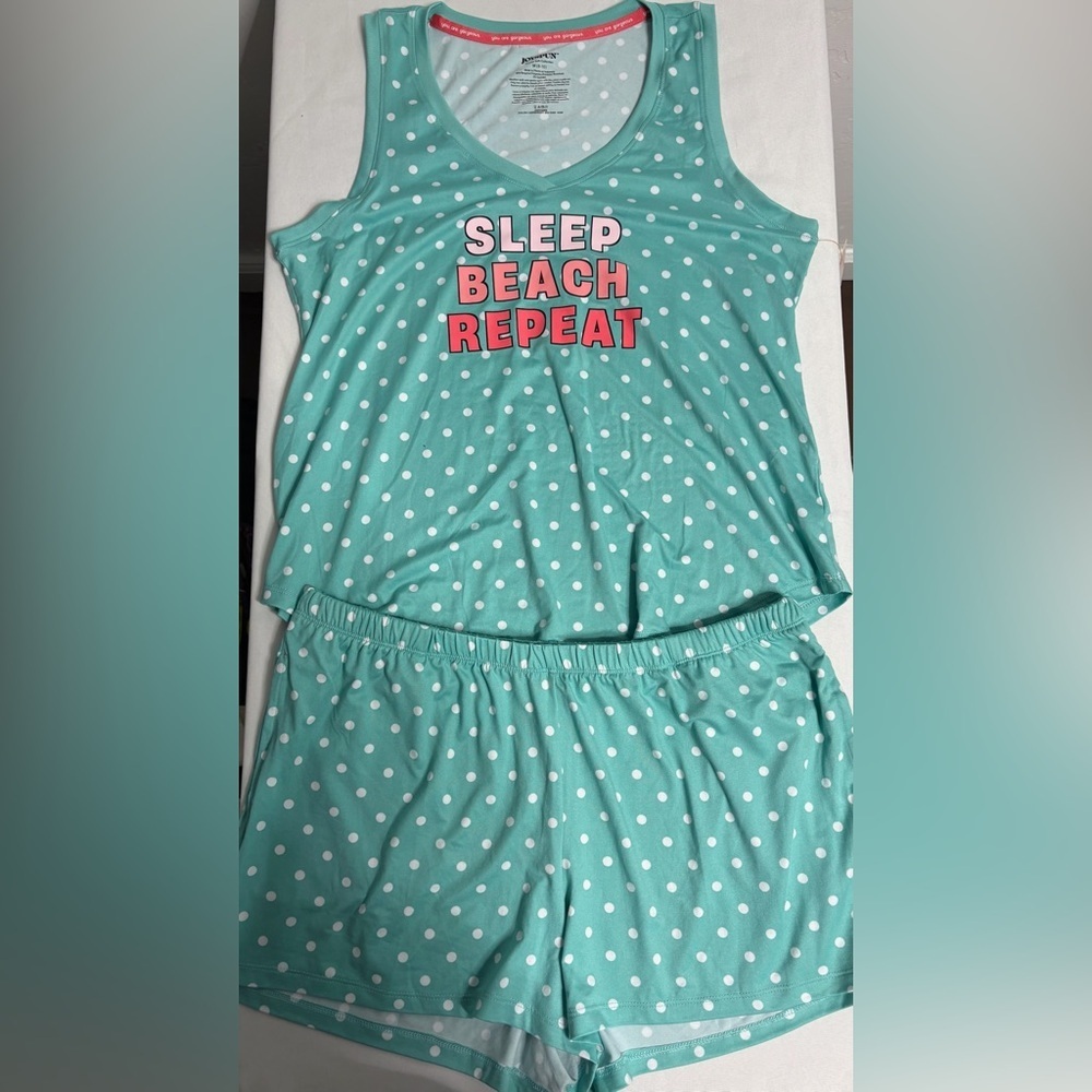 New with tags, girls size 8/10 pajamas, #I1155